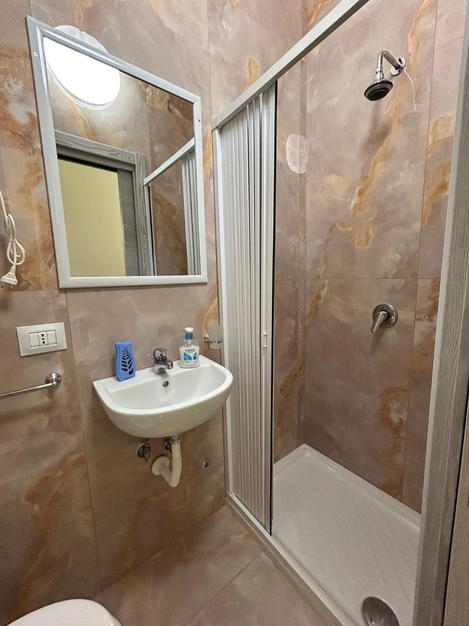Apartment Valentino House Vico Mattonelle 48 Naples