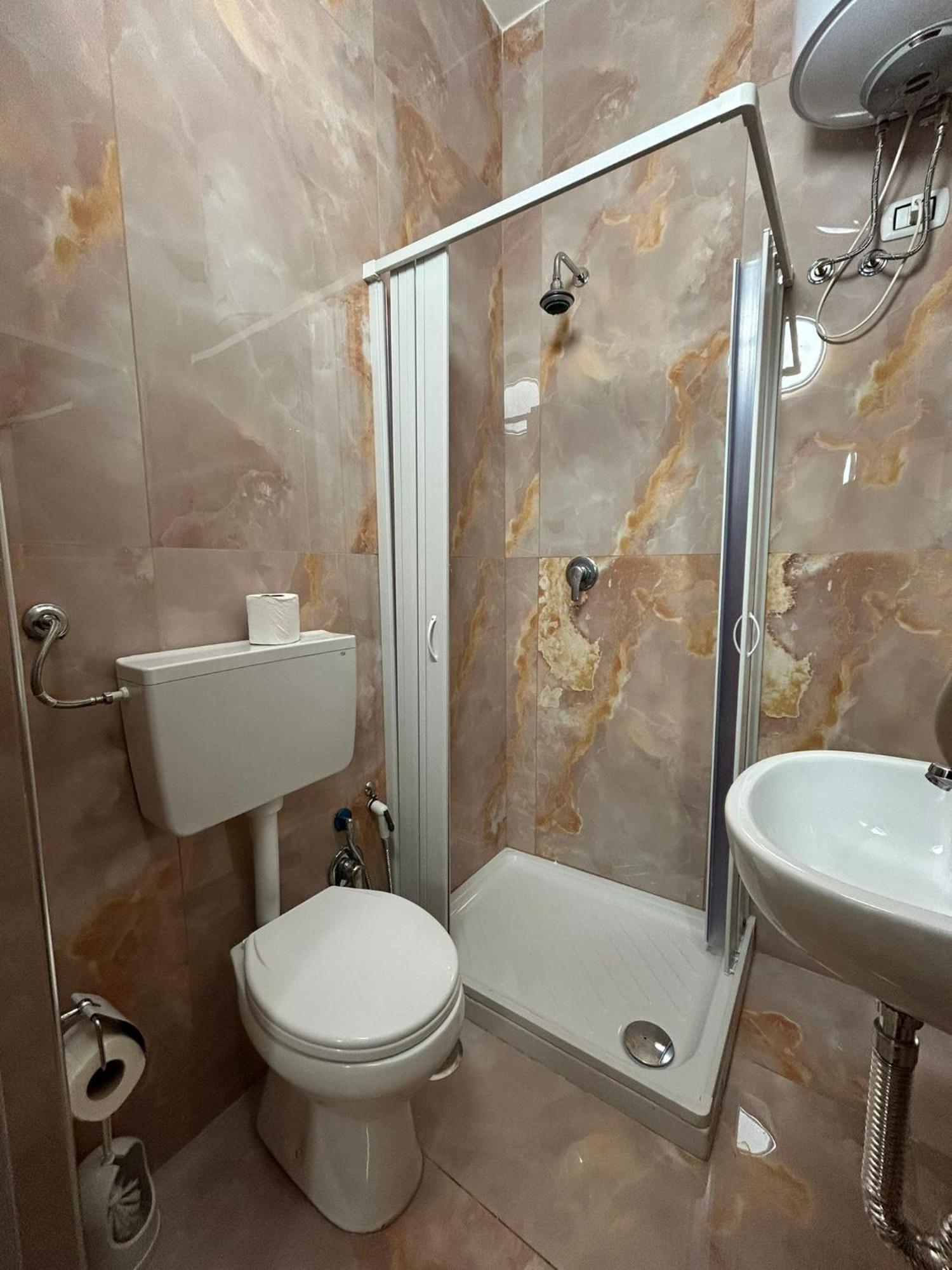 Apartment Valentino House Vico Mattonelle 48 *